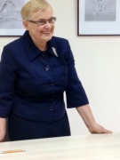 Lietuvių literatūros tyrinėtoja Viktorija Daujotytė-Pakerienė Žurnalistų namuose. Aurelijos Arlauskienės nuotrauka