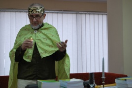 Petras Motiejūnas susitikime su skaitytojais Petras Motiejūnas susitikime su skaitytojais