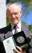 Vinco Kudirkos premijos laureatas Juozas Kundrotas . Dainiaus Radzevičiaus nuotrauka Vinco Kudirkos premijos laureatas Juozas Kundrotas . Dainiaus Radzevičiaus nuotrauka