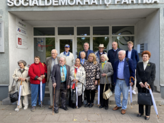 Po susitikimo - nuotrauka atminčiai Po susitikimo - nuotrauka atminčiai