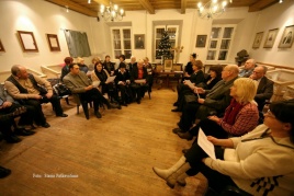 Vilniaus skyriaus metų palydėtuvės vyko romantinėje aplinkoje – poeto Adomo Mickevičiaus muziejuje (S. Paškevičiaus nuotr.). Vilniaus skyriaus metų palydėtuvės vyko romantinėje aplinkoje – poeto Adomo Mickevičiaus muziejuje (S. Paškevičiaus nuotr.).