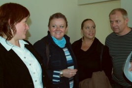 Kornelijos Ežerskytės nuotraukoje: (iš kairės) vieni iš “Režisierių gildijos” steigėjų – Aida Vėželienė, Regina Stadalninkaitė, Laima Lingytė ir Justinas Lingys