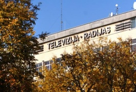 Nežinomo autoriaus nuotraukoje: visuomeninis transliuotojas Lietuvoje susidūrė su egzistenciniu klausimu- būti ar nebūti? Nežinomo autoriaus nuotraukoje: visuomeninis transliuotojas Lietuvoje susidūrė su egzistenciniu klausimu- būti ar nebūti?