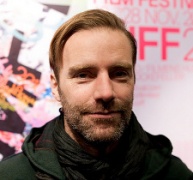 Norvegų menininkas Knutas Åsdamas 