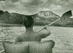 Iš ciklo „Baškirijoje“, 1981. Vito Luckaus nuotrauka Iš ciklo „Baškirijoje“, 1981. Vito Luckaus nuotrauka