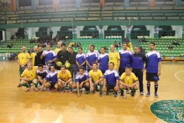 Lietuvos žurnalistų futbolo rinktinė Egipte, karsu su savo varžovais