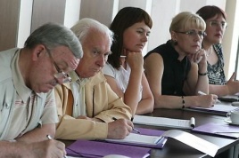 Stasio Paškevičiaus nuotraukoje: tarp aktyviausių LŽS rengiamų seminarų lankytojų - ir LŽS tarybos nariai