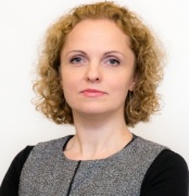 Generalinė direktorė, vyr. redaktorė Laima Abromaitytė Generalinė direktorė, vyr. redaktorė Laima Abromaitytė